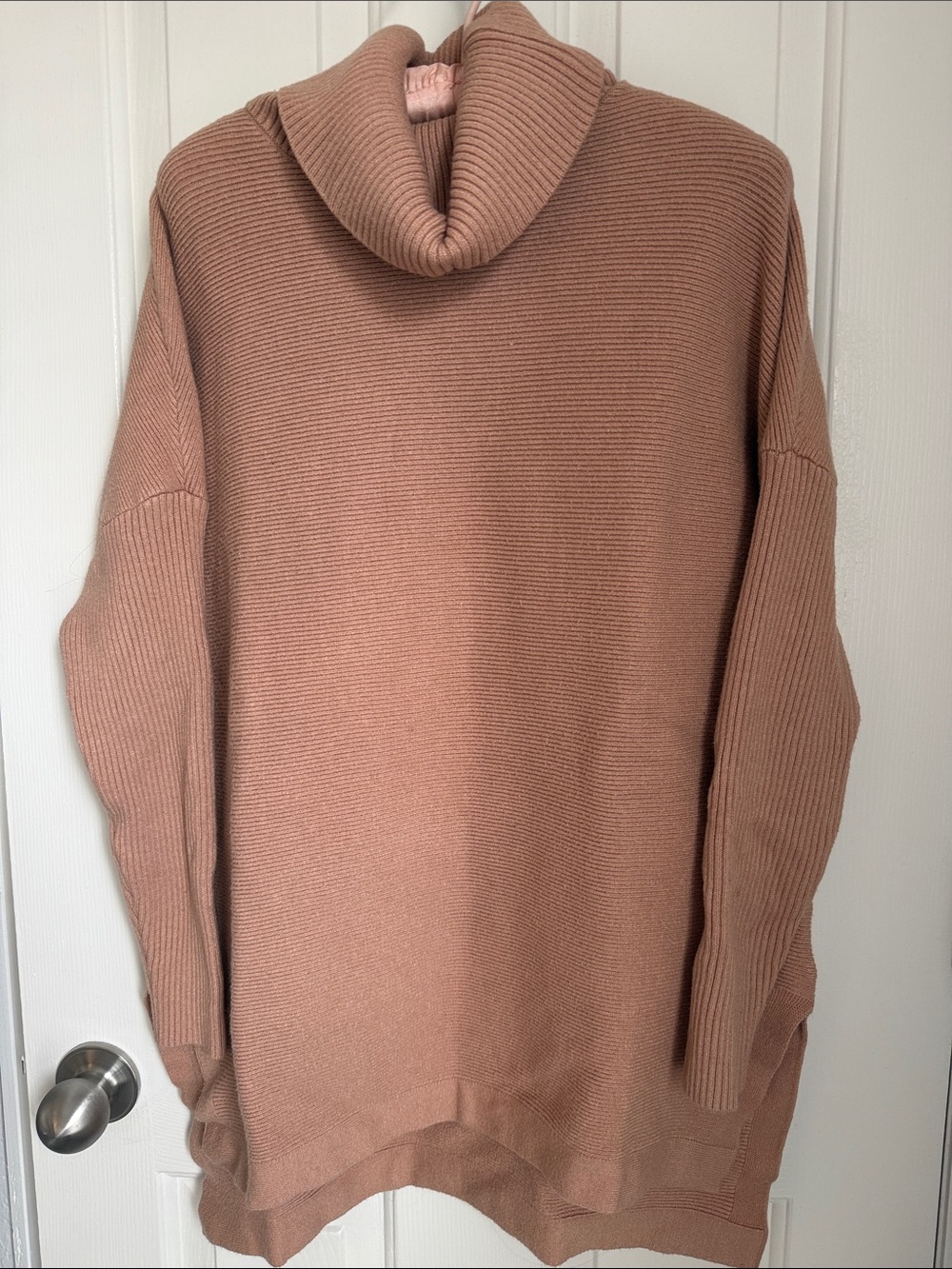 Women’s oversized Turtleneck Sweater